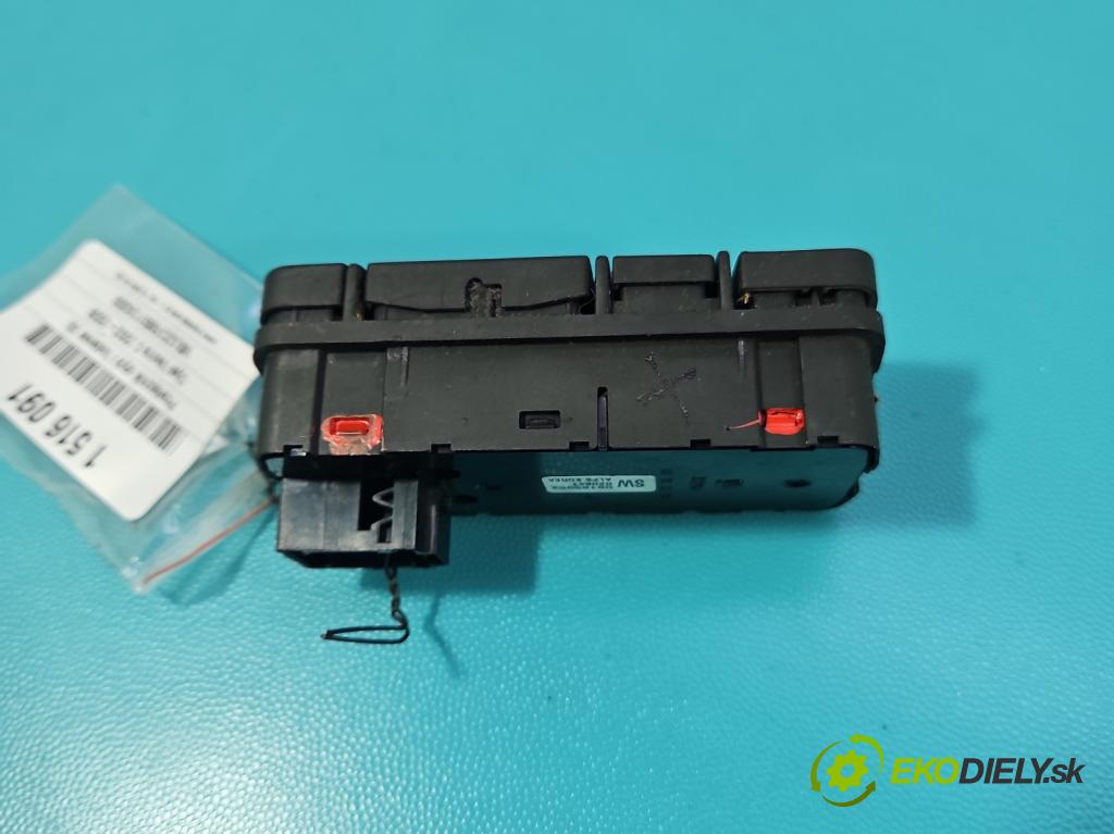Opel Vectra C 2002-2008 1.9 cdti 120 HP manual 88 kW 1910 cm3 5- prepínač okien spätných zrkadiel 09185952