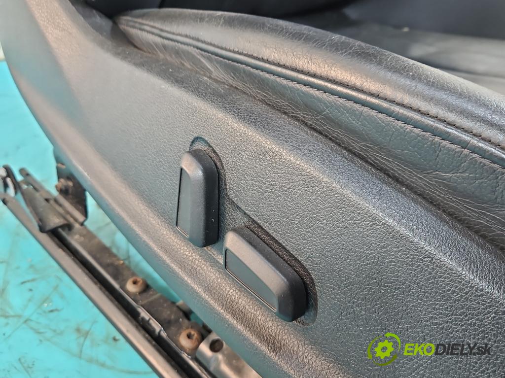 Audi A6 C7 2011-2018 3.0 tfsi: quattro 310 hp automatic 228 kW 2995 cm3 4- Sedadlo pravý  (Sedadlo)