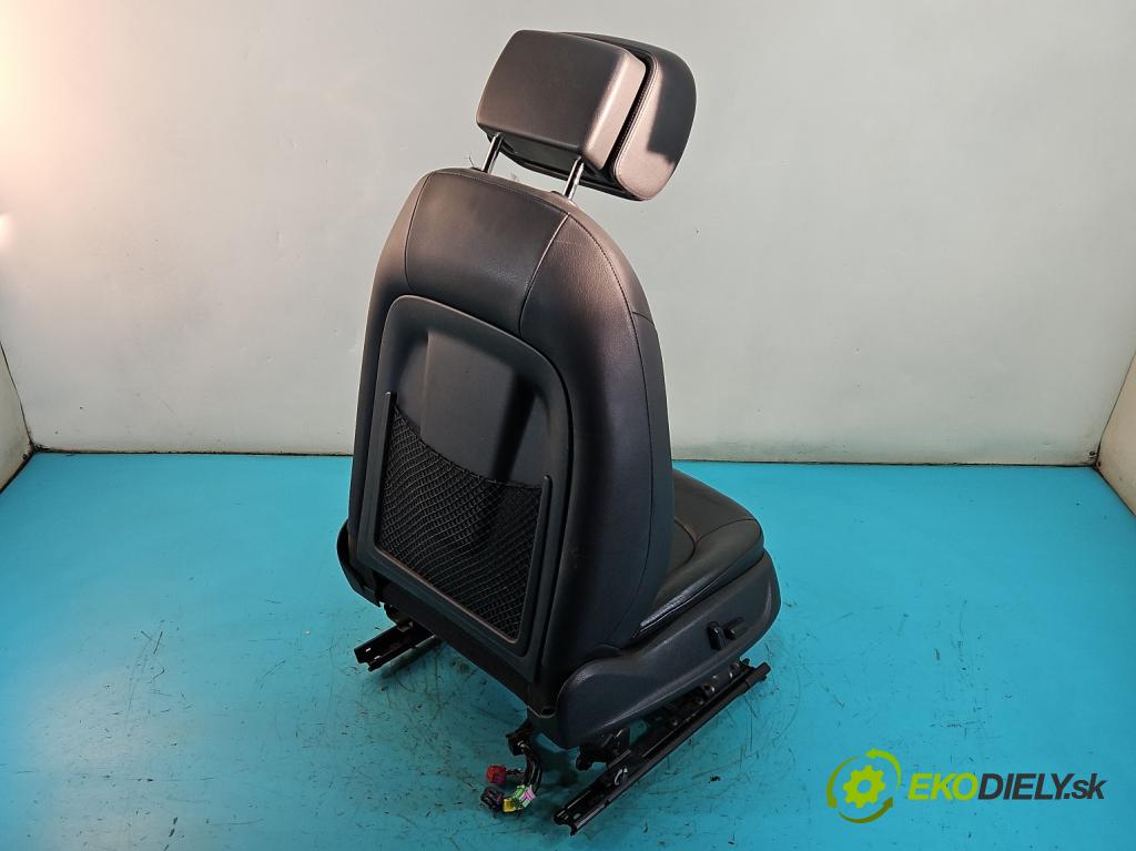 Audi A6 C7 2011-2018 3.0 tfsi: quattro 310 hp automatic 228 kW 2995 cm3 4- Sedadlo pravý  (Sedadlo)