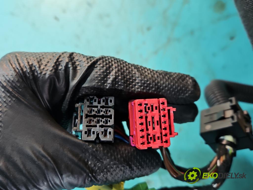 Audi A6 C7 2011-2018 3.0 tfsi: quattro 310 hp automatic 228 kW 2995 cm3 4- Sedadlo pravý  (Sedadlo)