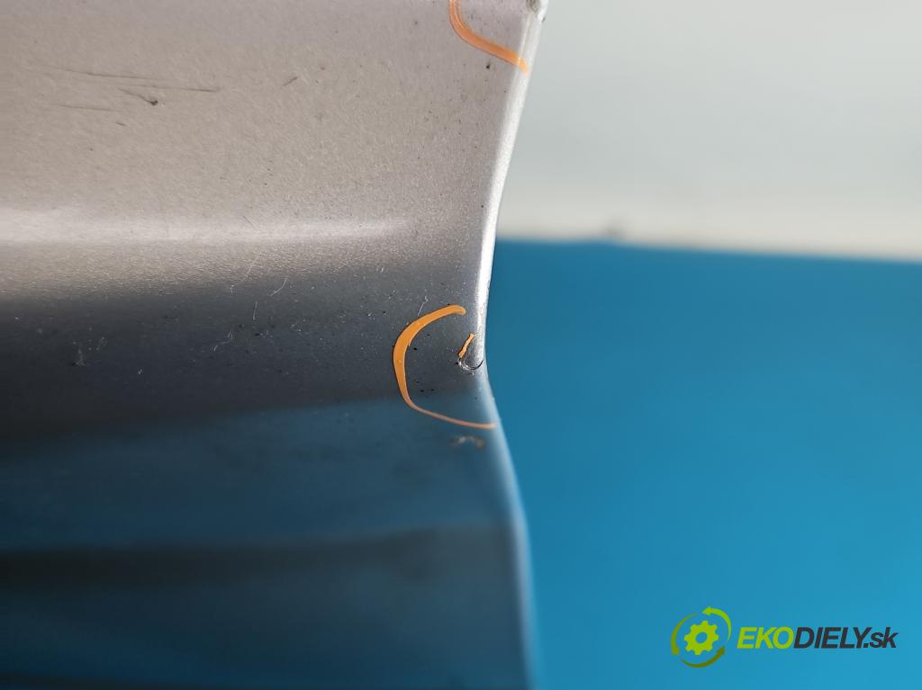 Opel Vectra C 2002-2008 1.9 cdti 120 hp manual 88 kW 1910 cm3 5- zadní kufrové dveře  (Zadní kapota (kufr))