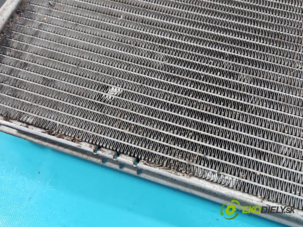 Vw Passat B7 2010-2014 2.0 tdi 170 hp automatic 125 kW 1968 cm3 5- Chladič vody 3C0121253AR (Vodní chladič)