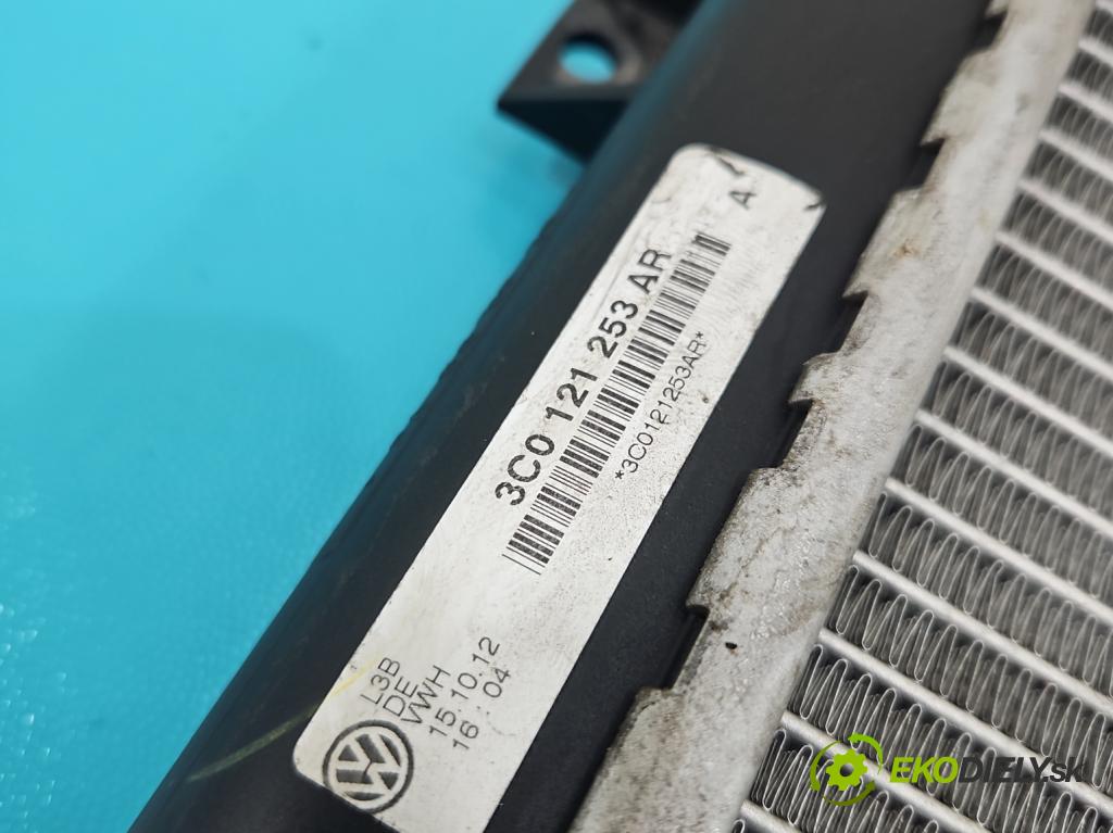 Vw Passat B7 2010-2014 2.0 tdi 170 hp automatic 125 kW 1968 cm3 5- Chladič vody 3C0121253AR (Vodní chladič)