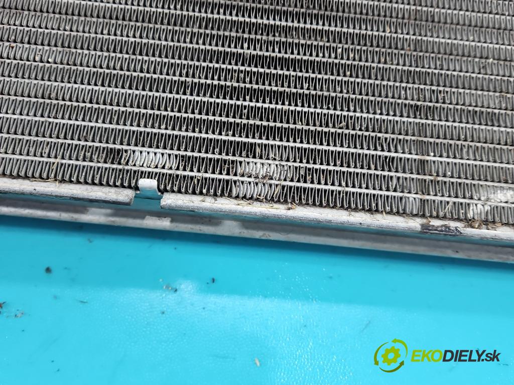 Vw Passat B7 2010-2014 2.0 tdi 170 hp automatic 125 kW 1968 cm3 5- Chladič vody 3C0121253AR (Vodní chladič)