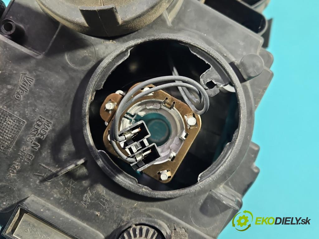 Vw Passat B7 2010-2014 2.0 tdi 170 HP automatic 125 kW 1968 cm3 5- Reflektor: pravý 3AB941006 (Svetlo predné pravé)