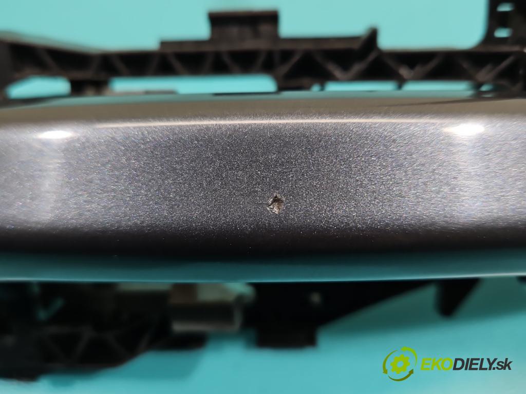 Vw Passat B7 2010-2014 2.0 tdi 170 hp automatic 125 kW 1968 cm3 5- klika přední levé 3C0837885H (Vnější přední levá klika dveří)