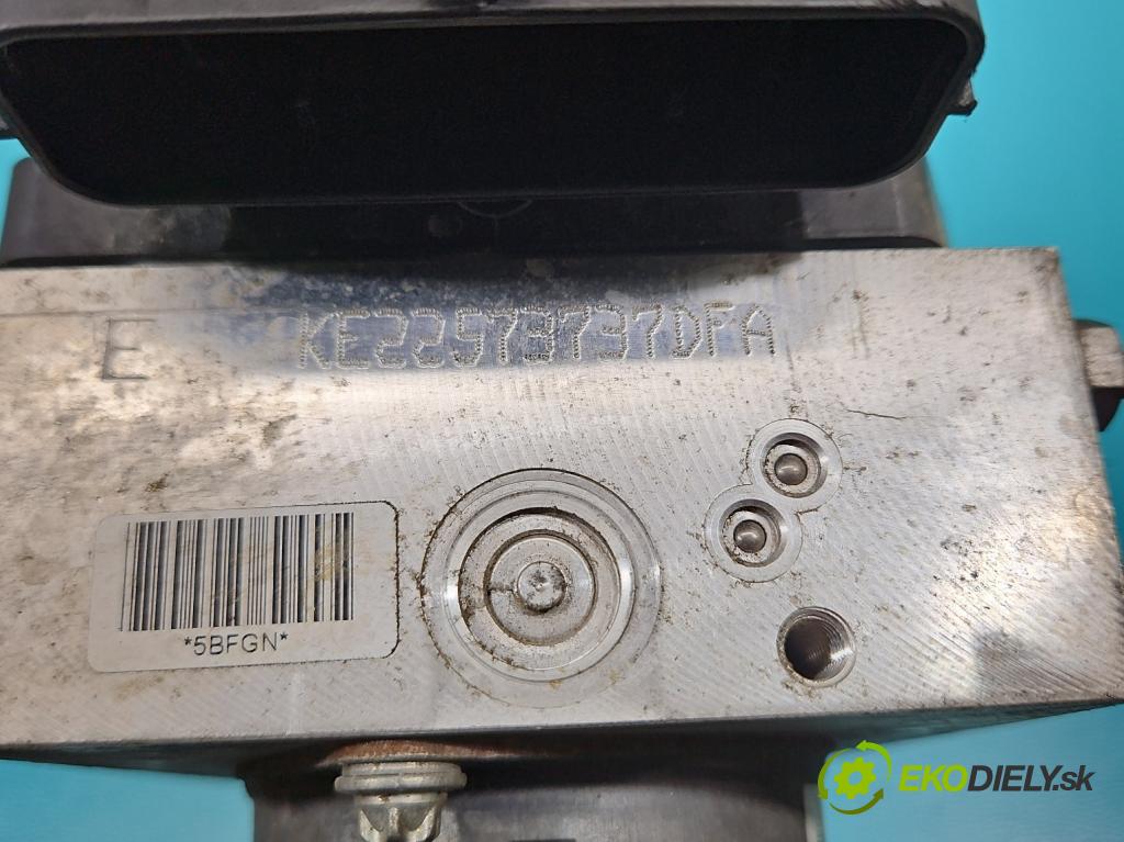 Vw Passat B7 2010-2014 2.0 tdi 170 HP automatic 125 kW 1968 cm3 5- čerpadlo abs 3AA614109BH (Pumpa ABS)