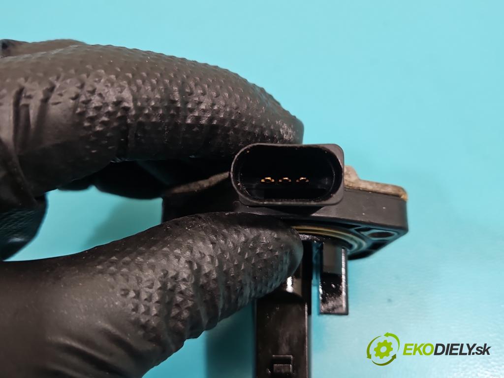 Vw Polo V 6R 2009-2017 1.4 16V 86 HP manual 63 kW 1390 cm3 5- snímač úroveň: oleja: 1J0907660F (Snímač)