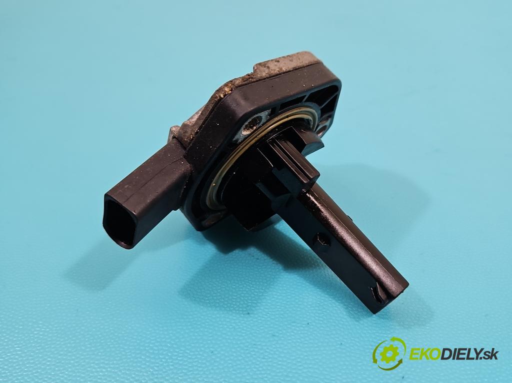 Vw Polo V 6R 2009-2017 1.4 16V 86 HP manual 63 kW 1390 cm3 5- snímač úroveň: oleja: 1J0907660F (Snímač)