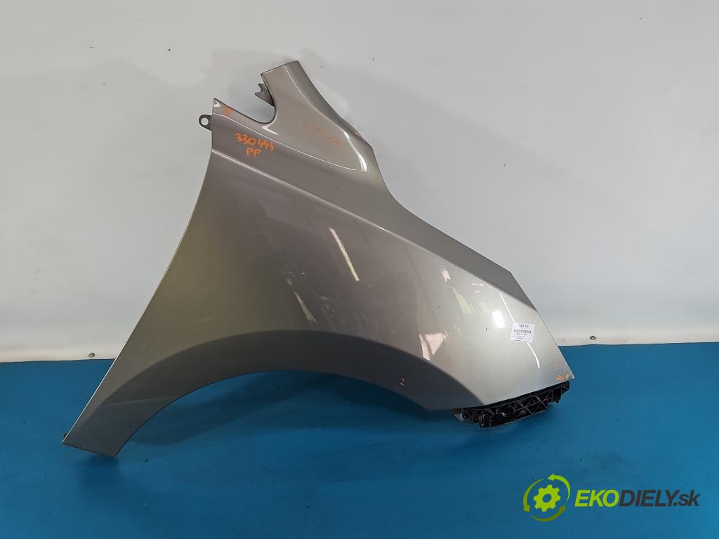 Hyundai Ix35 2.0 crdi 4wd 136hp manual 100 kW 1995 cm3 5- blatnik přední pravý  (Klika dveří ostatní)