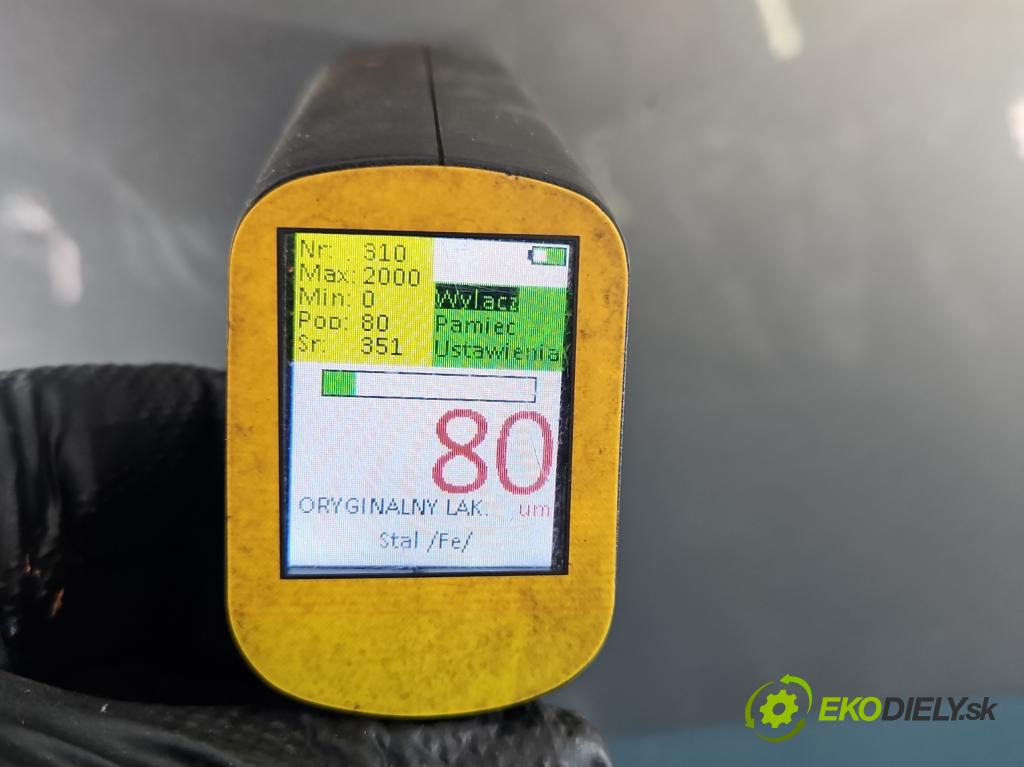 Hyundai Ix35 2.0 crdi 4wd 136hp manual 100 kW 1995 cm3 5- blatnik přední pravý  (Klika dveří ostatní)