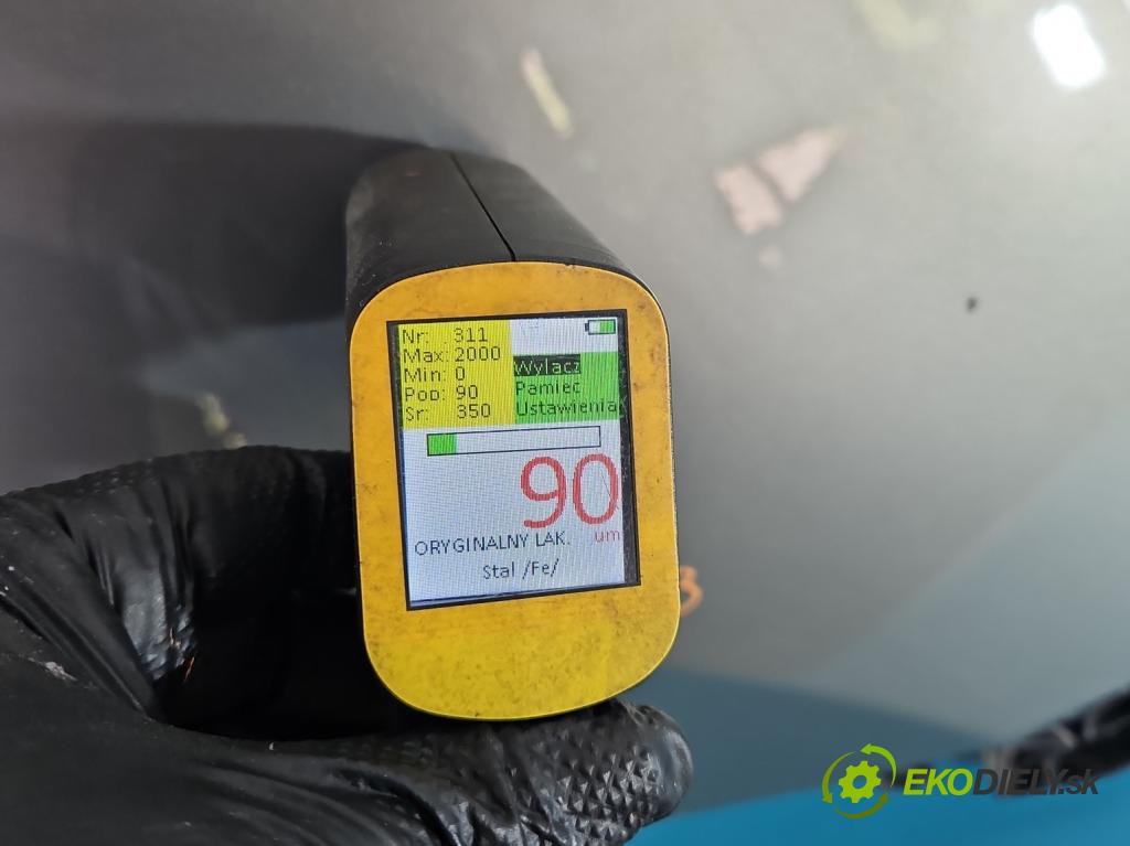 Hyundai Ix35 2.0 crdi 4wd 136hp manual 100 kW 1995 cm3 5- blatnik přední pravý  (Klika dveří ostatní)