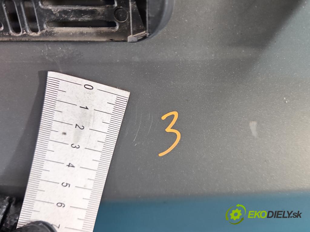 Hyundai Ix35 2.0 crdi 4wd 136hp manual 100 kW 1995 cm3 5- zadní kufrové dveře  (Zadní kapota (kufr))