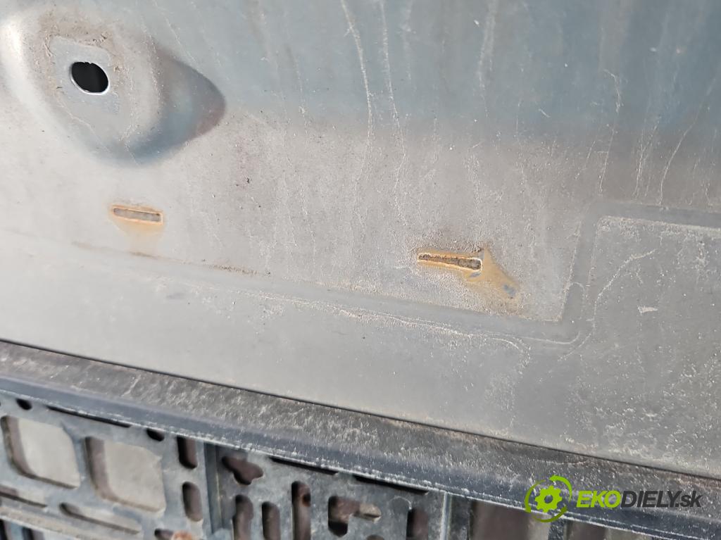 Hyundai Ix35 2.0 crdi 4wd 136hp manual 100 kW 1995 cm3 5- zadní kufrové dveře  (Zadní kapota (kufr))