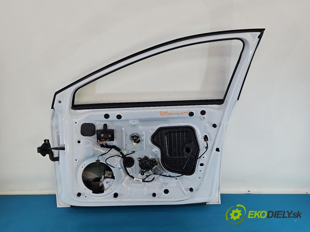 Seat Leon III 2012-2020 2.0 tdi 150 HP automatic 110 kW 1968 cm3 5- dvere predné pravé  (Kľučka dverí ostatné)