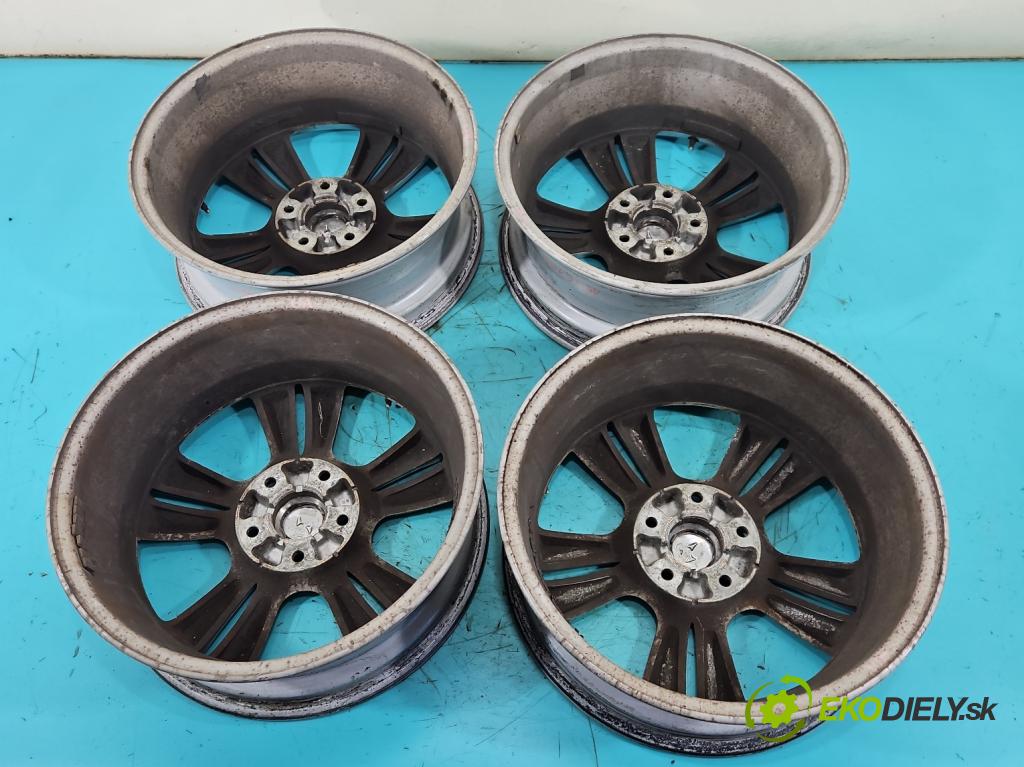 Hyundai Ix35 2.0 crdi 4wd 136hp manual 100 kW 1995 cm3 5- Felga hliník: 17" komplet