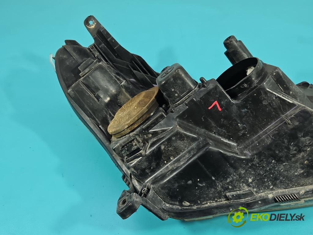 Opel Astra III 2004-2014 1.3 cdti 90 HP manual 66 kW 1248 cm3 5- Reflektor: ľavý  (Kľučka dverí ostatné)