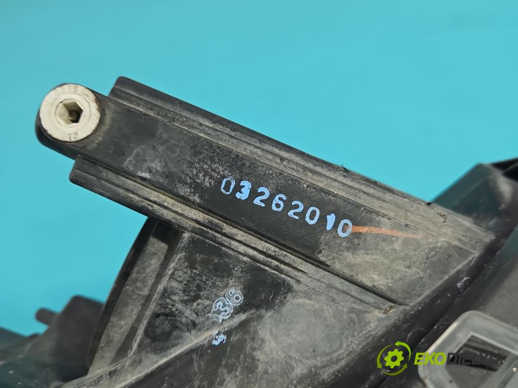 Opel Astra III 2004-2014 1.3 cdti 90 HP manual 66 kW 1248 cm3 5- Reflektor: pravý  (Svetlo predné pravé)