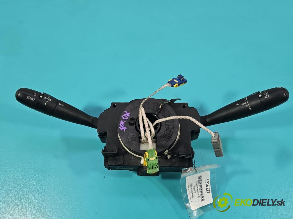 Peugeot 307 2.0 HDI 136 HP manual 100 kW 1997 cm3 5- prepínač komplex: 96533587XT (Prepínacie páčky pod volantom)