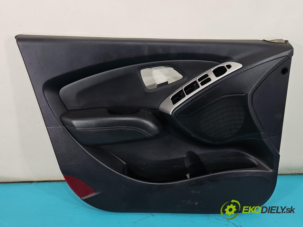 Hyundai Ix35 2.0 crdi 4wd 136hp manual 100 kW 1995 cm3 5- sedačke: komplet