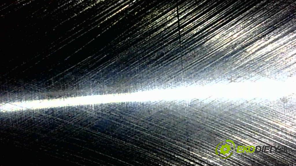 Renault Megane II 2003-2008 1.6 16v 111KM manual 82 kW 1598 cm3 4- motor benzín K4MD12