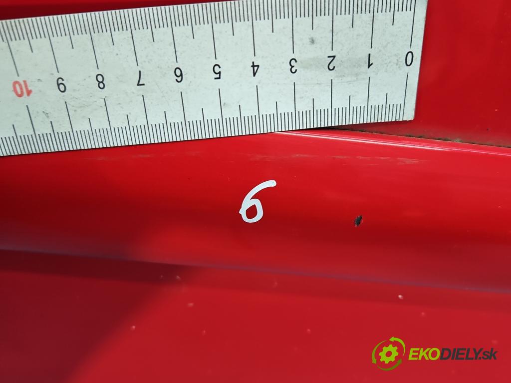 Toyota Corolla E12 2001-2009 2.0 D4D 90 HP manual 66 kW 1995 cm3 5- dvere zadné pravé  (Kľučka dverí ostatné)