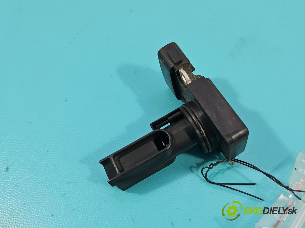 Toyota Corolla E12 2001-2009 2.0 D4D 90 HP manual 66 kW 1995 cm3 5- průtokoměr: 22204-27010 (Váha vzduchu)