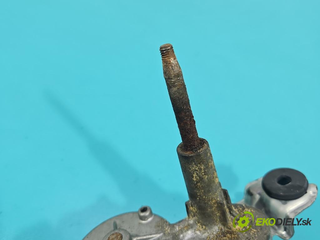 Toyota Corolla E12 2001-2009 2.0 D4D 90 HP manual 66 kW 1995 cm3 5- motor stieračov zadné 85130-02020