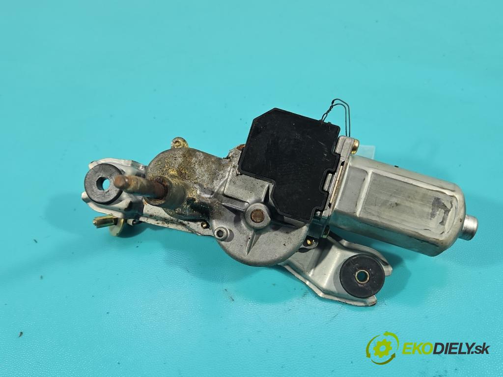 Toyota Corolla E12 2001-2009 2.0 D4D 90 HP manual 66 kW 1995 cm3 5- motor stieračov zadné 85130-02020