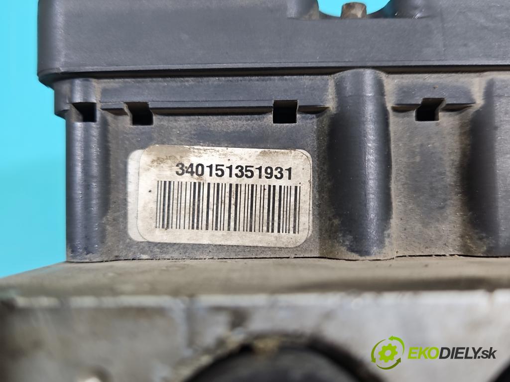 Volvo V70 II 1999-2007 2.4 D5 163 HP automatic 120 kW 2401 cm3 5- čerpadlo abs P30643979 (Pumpa ABS)