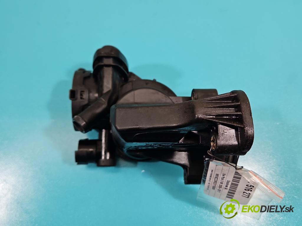 Vw Polo V 6R 2009-2017 1.4 16V 86 hp manual 63 kW 1390 cm3 5- obal 036103464AK