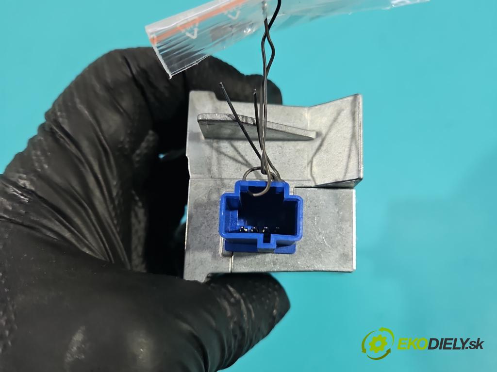 Ford S-max II 2015-2023 2.0 tdci 150 HP manual 110.3 kW 1997 cm3 5- Blokáda: řízení: AV6N-3F880-KA (Riadenie ostatné)