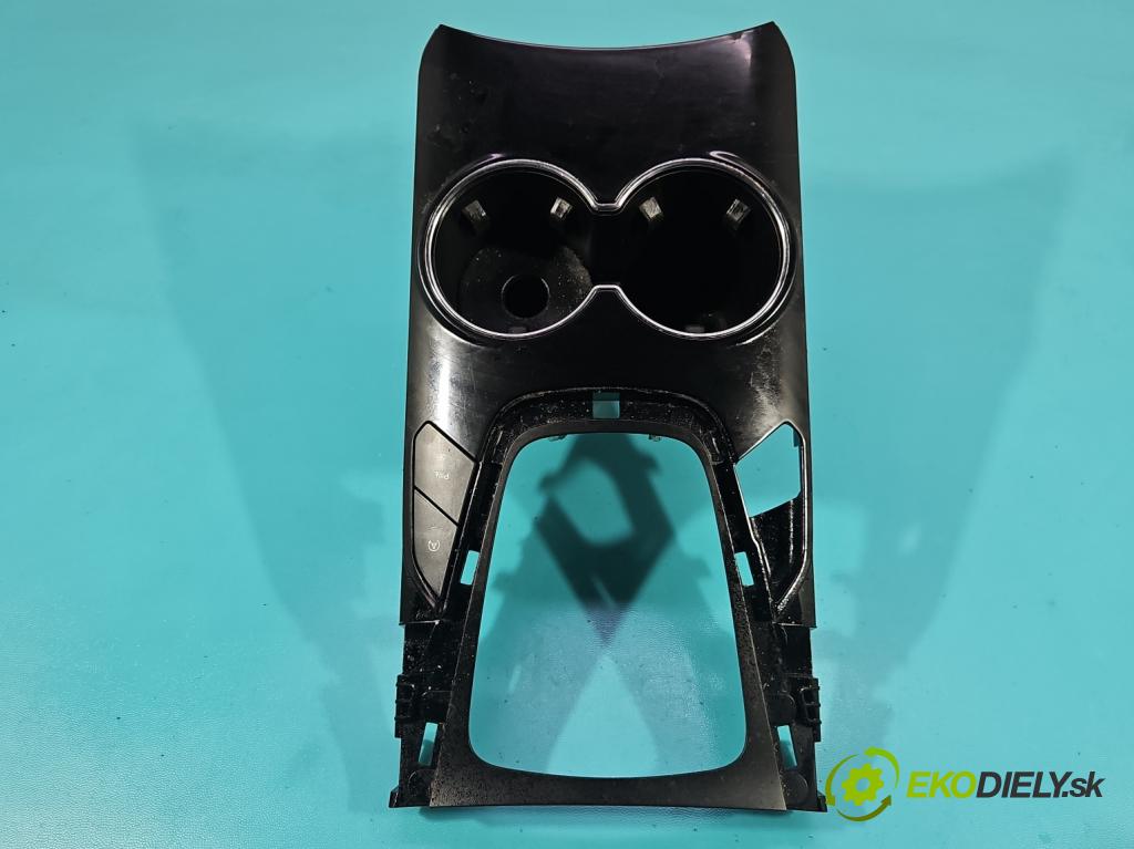 Ford S-max II 2015-2023 2.0 tdci 150 hp manual 110.3 kW 1997 cm3 5- Rukojeť: na napoje: EM2B-R045P28-AW (Držák nápojů)