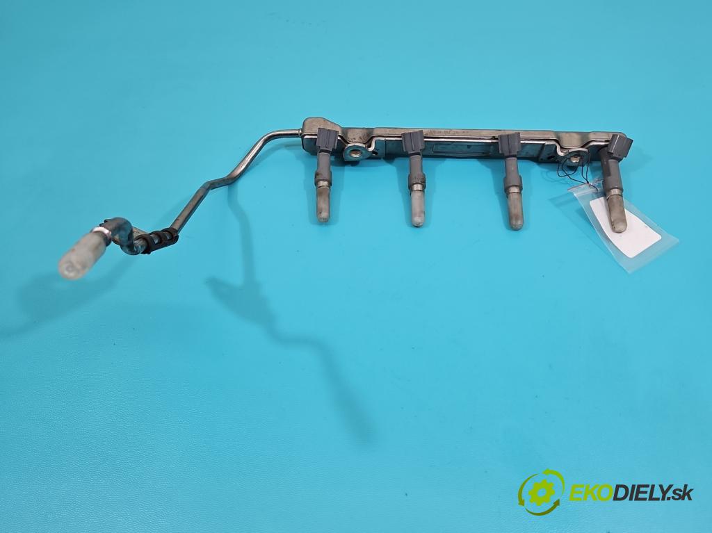 Toyota Corolla E21 2019- 1.8 16V 98 HP automatic 72 kW 1798 cm3 4- vstrek 23250-0T110 (Vstrekovač paliva)