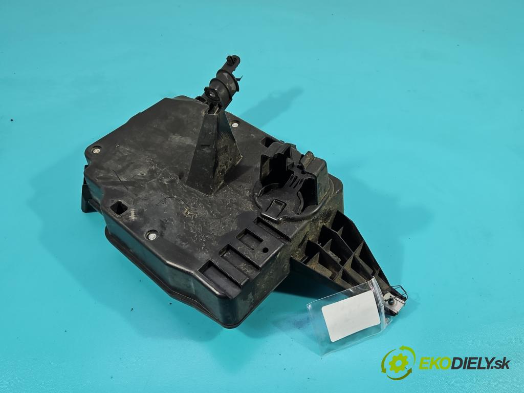 Ford Kuga Mk2 2013-2019 1.5 120 HP manual 88.3 kW 1498 cm3 5- obal AV61-12A532-AC