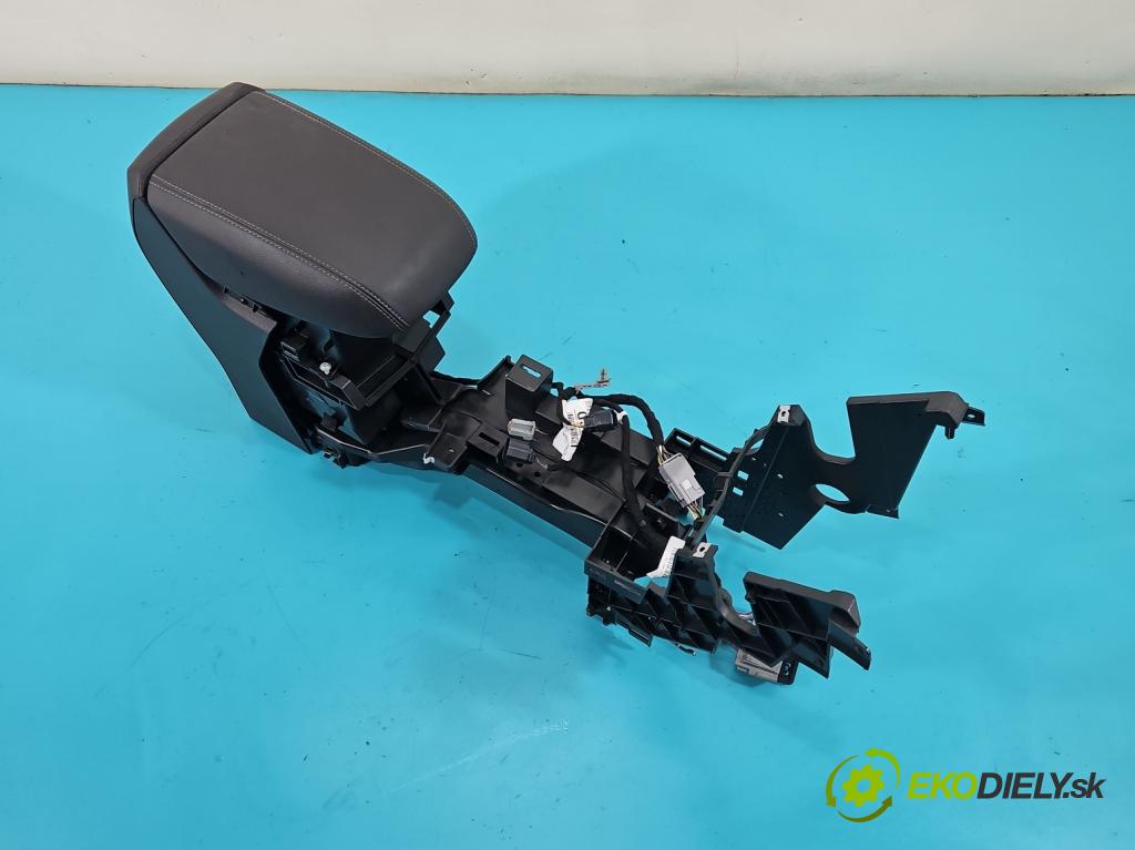 Ford Kuga Mk2 2013-2019 1.5 120 hp manual 88.3 kW 1498 cm3 5- loketní opěrka GV41-S044B91-AF (Loketní opěrka)