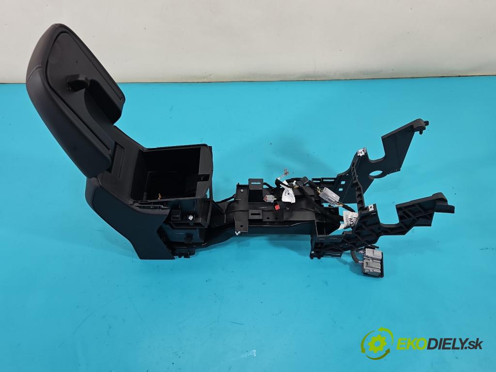 Ford Kuga Mk2 2013-2019 1.5 120 hp manual 88.3 kW 1498 cm3 5- loketní opěrka GV41-S044B91-AF (Loketní opěrka)