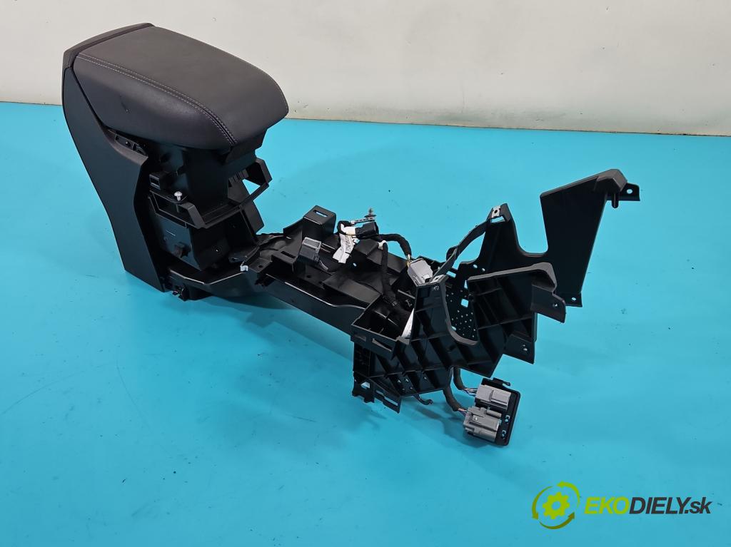 Ford Kuga Mk2 2013-2019 1.5 120 hp manual 88.3 kW 1498 cm3 5- loketní opěrka GV41-S044B91-AF (Loketní opěrka)