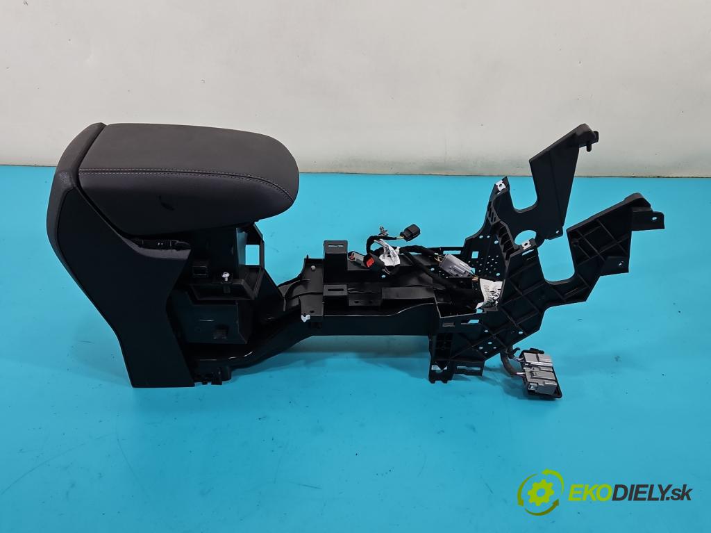 Ford Kuga Mk2 2013-2019 1.5 120 hp manual 88.3 kW 1498 cm3 5- loketní opěrka GV41-S044B91-AF (Loketní opěrka)