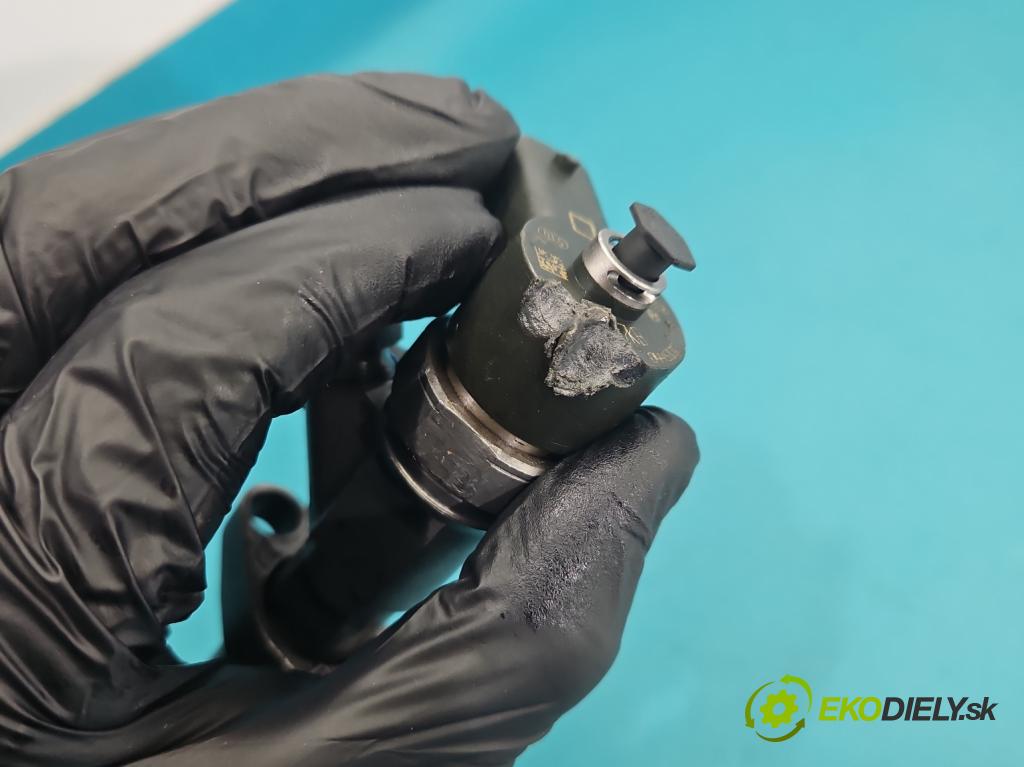 Renault Master II 1998-2010 2.5 DCI 114 HP manual 84 kW 2463 cm3 5- vstrek 0445110141 (Vstrekovač paliva)