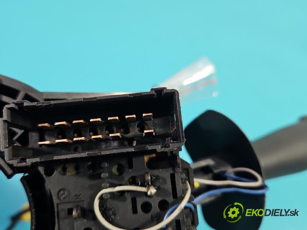 Renault Master II 1998-2010 2.5 DCI 114 HP manual 84 kW 2463 cm3 5- prepínač komplex: 8200199519 (Prepínacie páčky pod volantom)