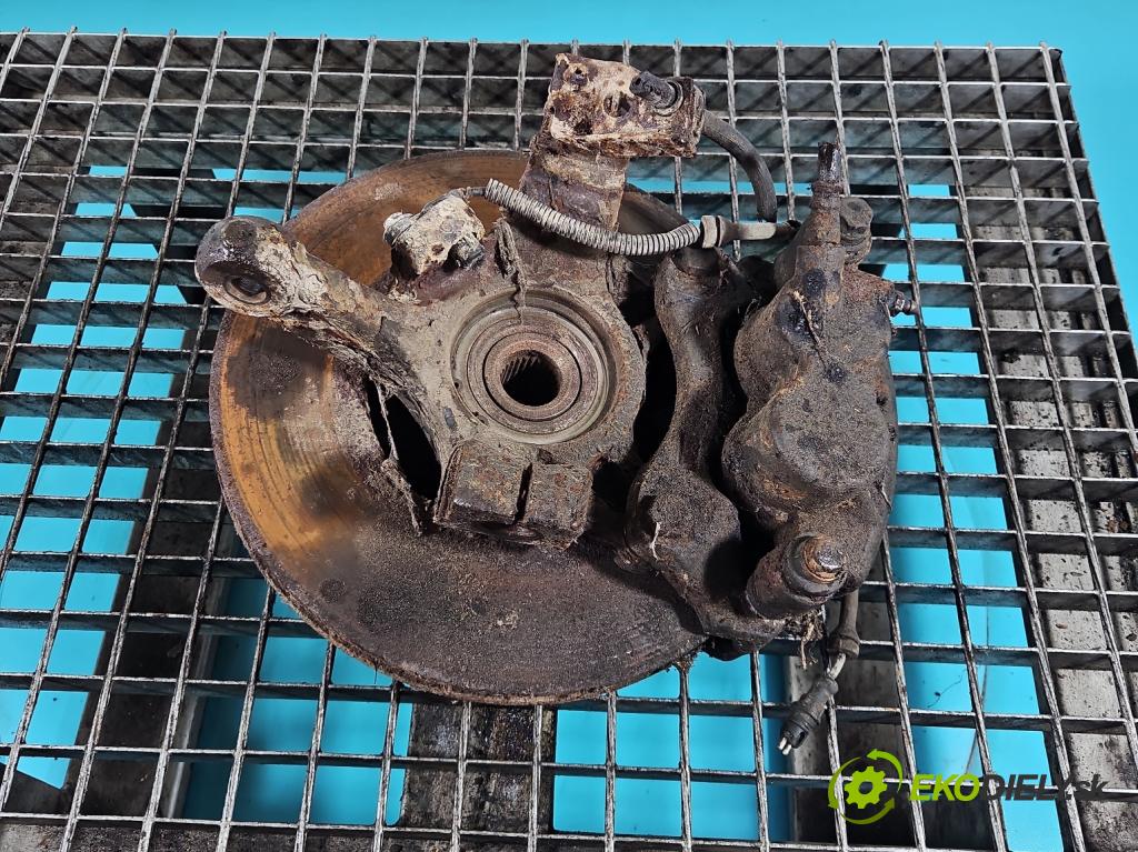 Renault Master II 1998-2010 2.5 DCI 114 HP manual 84 kW 2463 cm3 5- náboj ľavé  (Náboj kolesa)