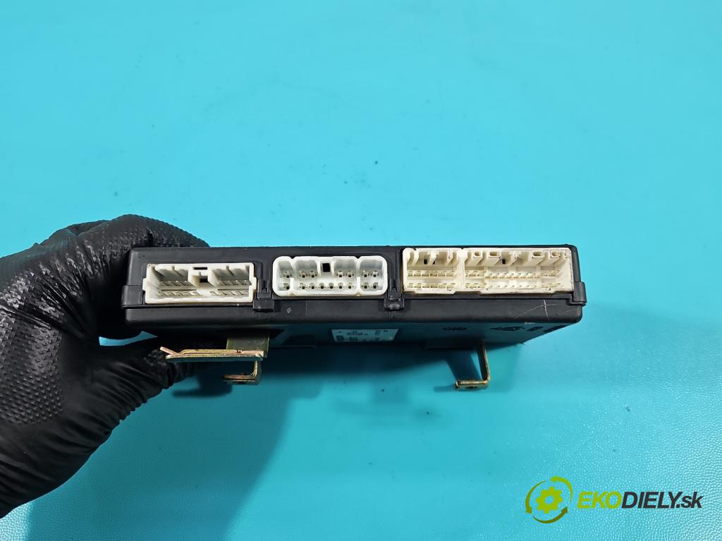 Volvo V40 I 1995-2004 1.9 DCI 102 HP manual 75 kW 1870 cm3 5- riadiaca jednotka komfortu 30638707