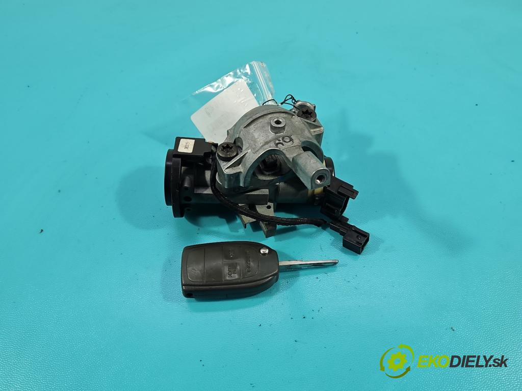 Volvo V40 I 1995-2004 1.9 DCI 102 HP manual 75 kW 1870 cm3 5- Spínačka (Spínacia skrinka)