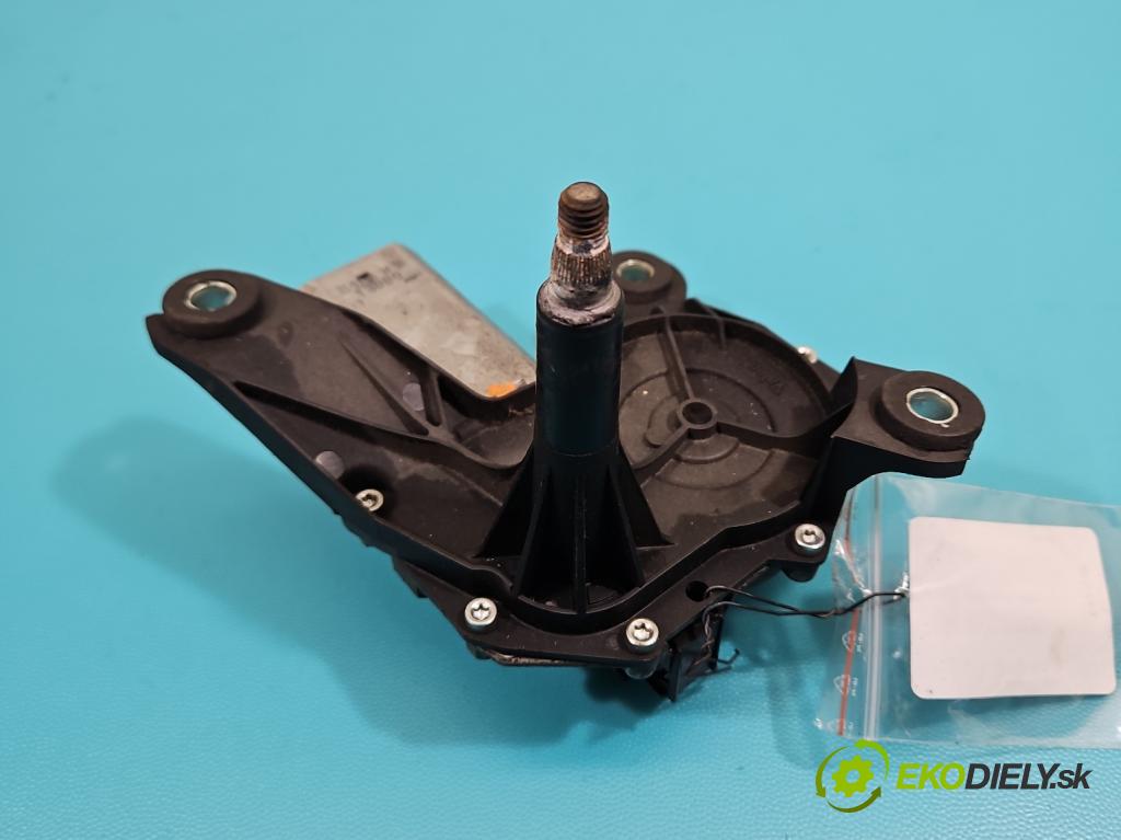 Opel Corsa C 2000-2006 1.0 12V 58 HP manual 43 kW 973 cm3 5- motor stieračov zadné 09132802