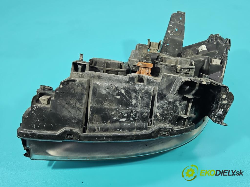 Renault Scenic I 1996-2003 1.6 16V 107 HP manual 79 kW 1598 cm3 5- světlo pravý 7700432097 (Pravé přední světlo)