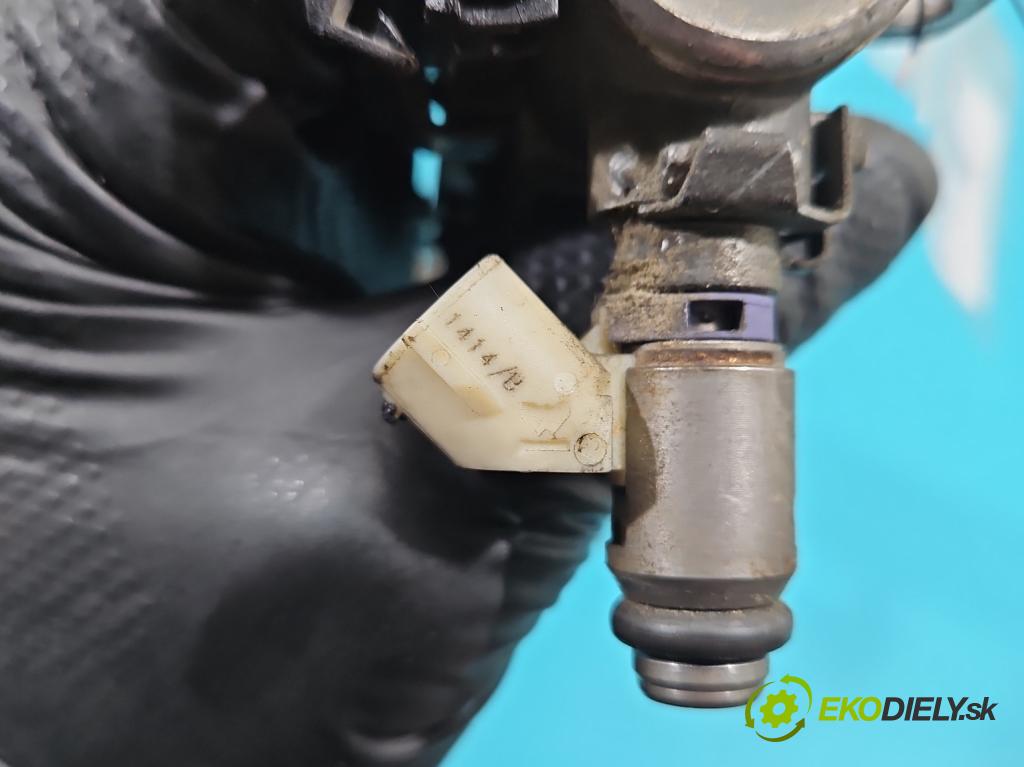 Seat Leon I 1999-2005 1.6 16v 105 HP manual 77 kW 1598 cm3 5- vstrek IWP123 (Vstrekovač paliva)