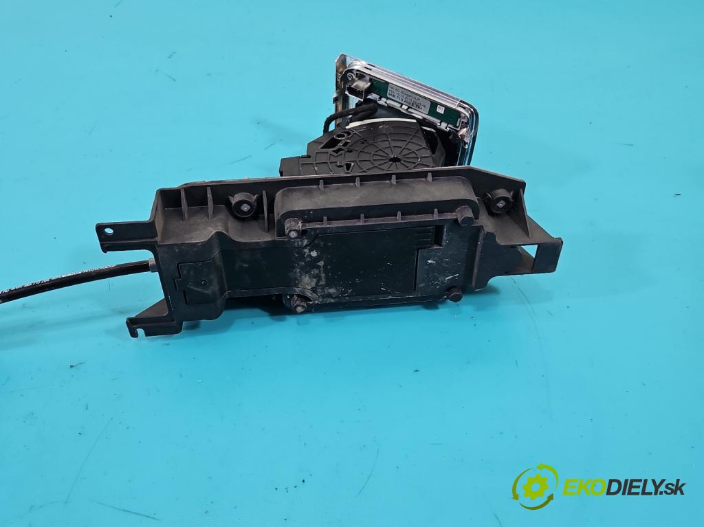 Vw Passat B7 2010-2014 2.0 tdi 170 HP automatic 125 kW 1968 cm3 5- Páka: Změny: stupeň,rýchlosť 3AB713203E (Rýchlostná páka (kulisa))