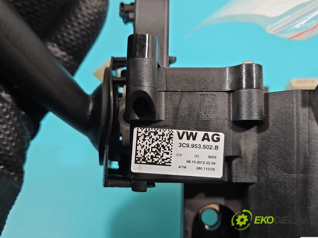 Vw Passat B7 2010-2014 2.0 tdi 170 HP automatic 125 kW 1968 cm3 5- prepínač komplex: 3C9953502B (Prepínacie páčky pod volantom)