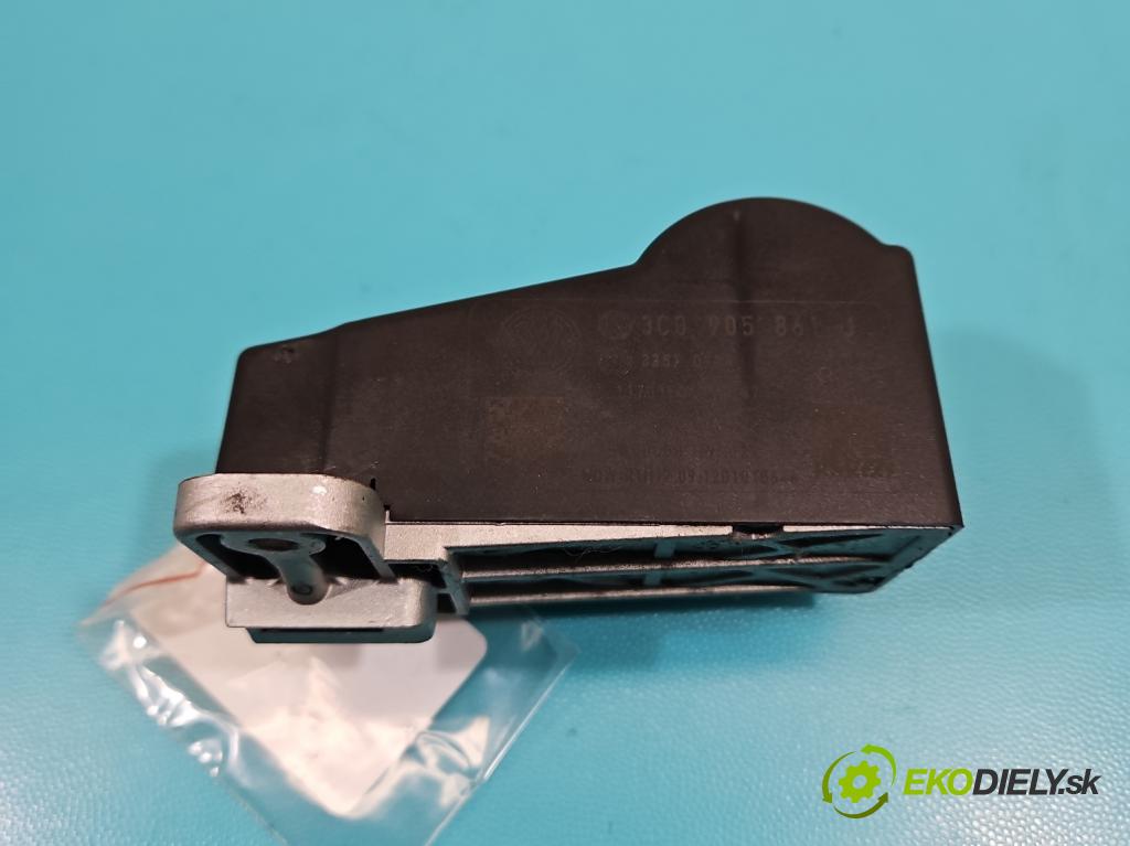 Vw Passat B7 2010-2014 2.0 tdi 170 HP automatic 125 kW 1968 cm3 5- Blokáda: řízení: 3C0905861J (Riadenie ostatné)